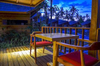 Lagoon By Waringin Hospitality Resort 4*